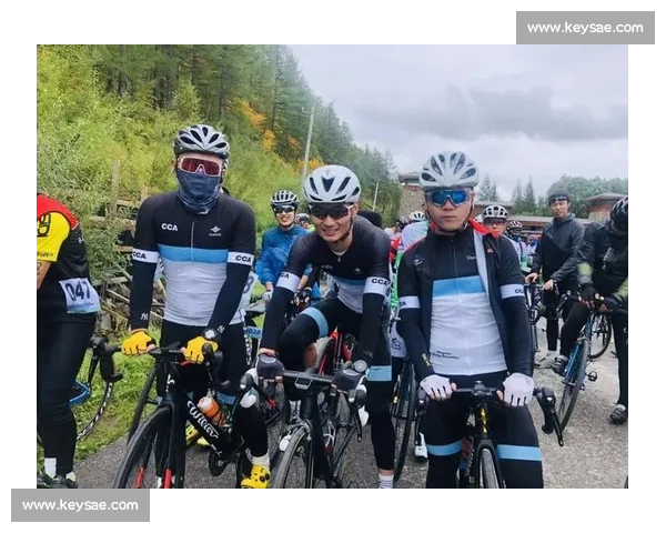 极速狂飙引爆速度与激情极限挑战全新赛道巅峰对决传奇之旅荣耀篇章